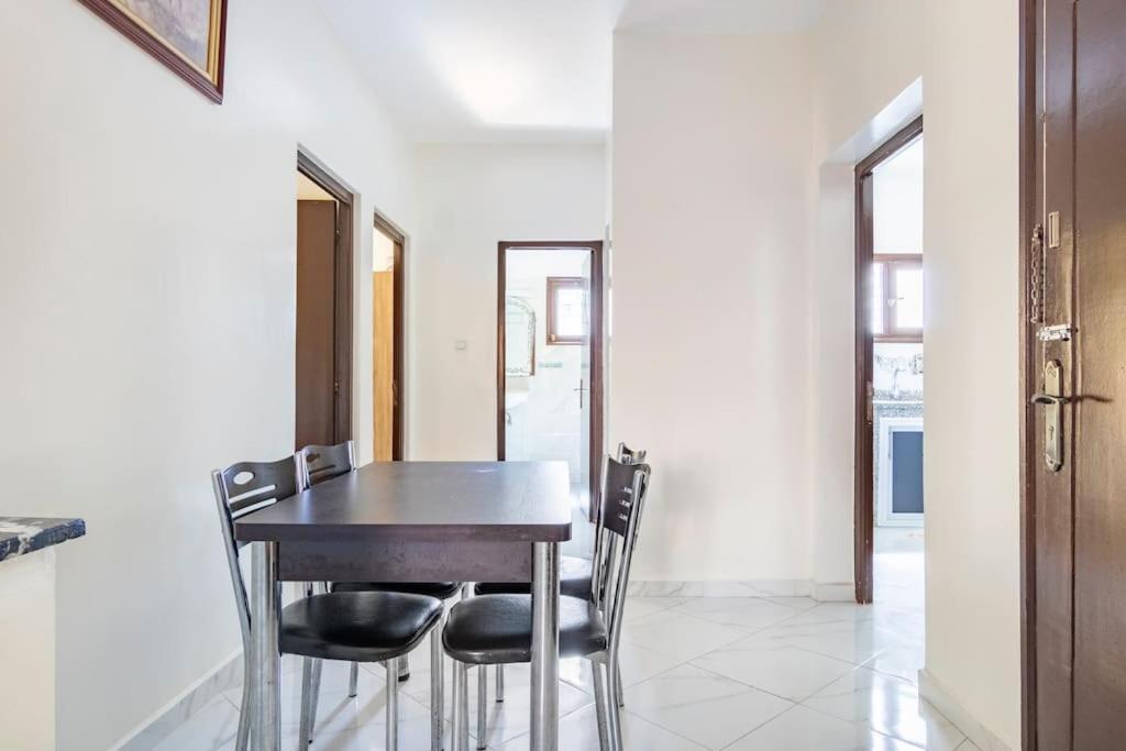 Appartement Chaleureux Et Calme, Parking, Jardin Agadir Ngoại thất bức ảnh
