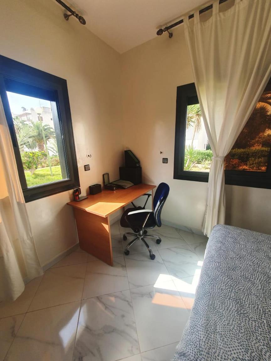 Appartement Chaleureux Et Calme, Parking, Jardin Agadir Ngoại thất bức ảnh